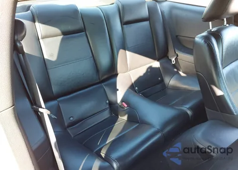 2007 Ford Mustang V6 Deluxe/V6 Premium z USA, uszkodzony, nr VIN 1ZVHT80N475223589